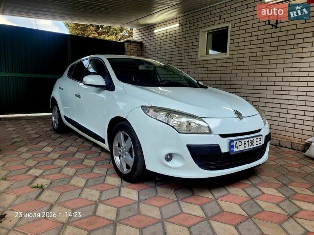 Рено Меган, объемом двигателя 1.5 л и пробегом 187 тыс. км за 6900 $, фото 1 на Automoto.ua