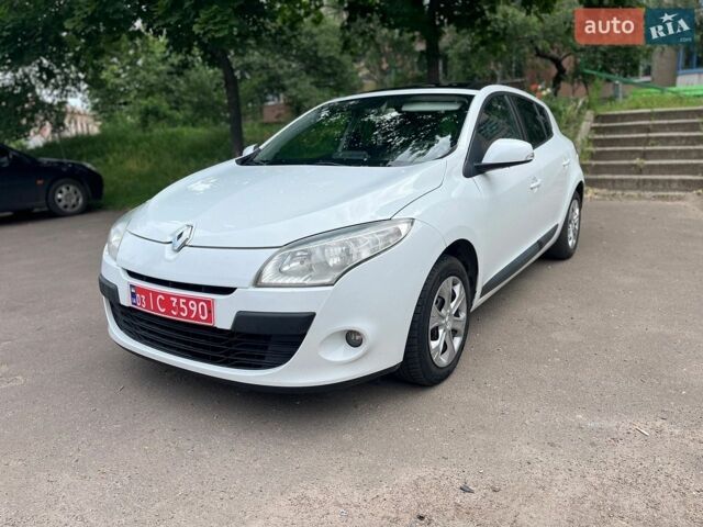 Рено Меган, объемом двигателя 1.6 л и пробегом 212 тыс. км за 6950 $, фото 1 на Automoto.ua