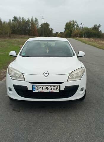 Рено Меган, объемом двигателя 0 л и пробегом 284 тыс. км за 6600 $, фото 1 на Automoto.ua