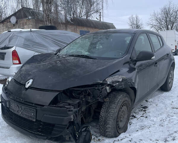 Рено Меган, объемом двигателя 1.6 л и пробегом 240 тыс. км за 2700 $, фото 1 на Automoto.ua