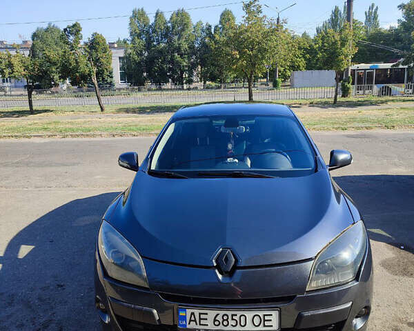 Рено Меган, объемом двигателя 1.5 л и пробегом 309 тыс. км за 6600 $, фото 1 на Automoto.ua