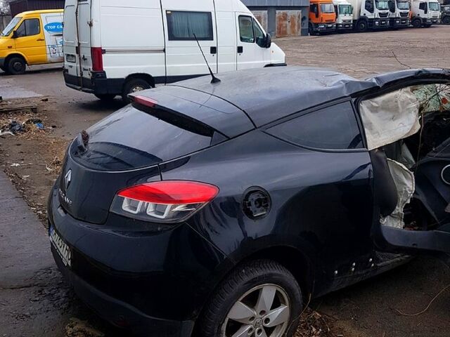 Рено Меган, объемом двигателя 2 л и пробегом 50 тыс. км за 750 $, фото 1 на Automoto.ua