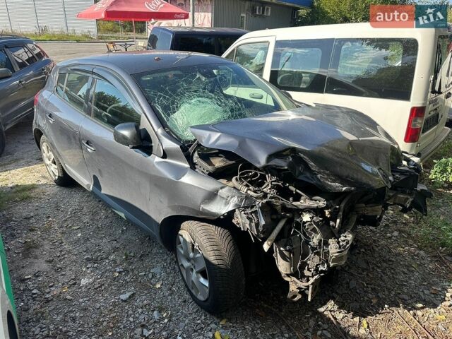 Рено Меган, об'ємом двигуна 0 л та пробігом 180 тис. км за 2700 $, фото 1 на Automoto.ua
