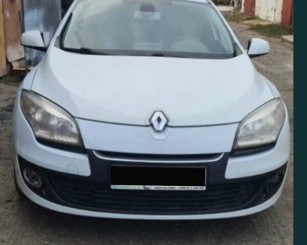 Рено Меган, объемом двигателя 1.5 л и пробегом 185 тыс. км за 5650 $, фото 1 на Automoto.ua