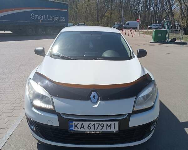 Рено Меган, объемом двигателя 1.5 л и пробегом 320 тыс. км за 5800 $, фото 1 на Automoto.ua