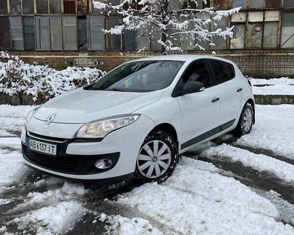 Рено Меган, объемом двигателя 1.5 л и пробегом 200 тыс. км за 6900 $, фото 1 на Automoto.ua