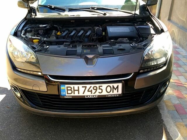 Рено Меган, об'ємом двигуна 1.6 л та пробігом 50 тис. км за 8300 $, фото 1 на Automoto.ua
