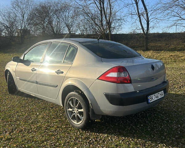 Рено Меган, объемом двигателя 1.6 л и пробегом 250 тыс. км за 2800 $, фото 1 на Automoto.ua