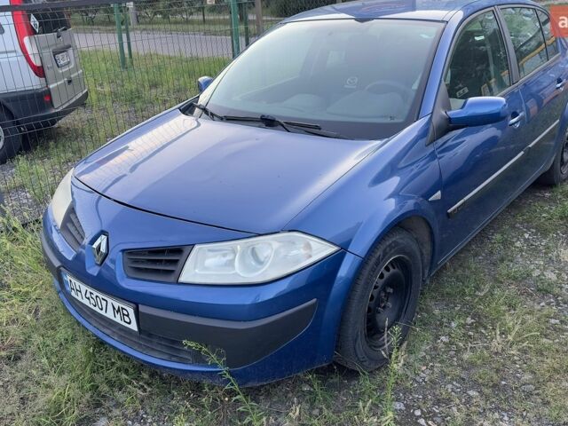 Рено Меган, объемом двигателя 1.4 л и пробегом 122 тыс. км за 4700 $, фото 1 на Automoto.ua