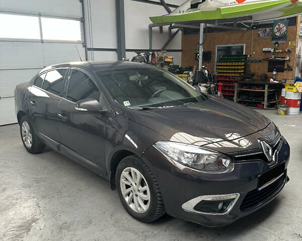 Рено Меган, объемом двигателя 0 л и пробегом 171 тыс. км за 8700 $, фото 1 на Automoto.ua