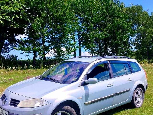 Рено Меган, объемом двигателя 2 л и пробегом 320 тыс. км за 3900 $, фото 1 на Automoto.ua