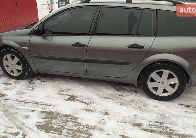 Рено Меган, объемом двигателя 1.6 л и пробегом 251 тыс. км за 4700 $, фото 1 на Automoto.ua