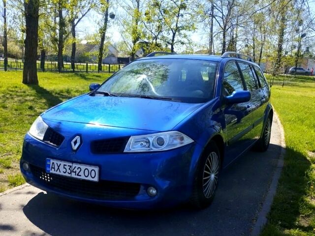 Рено Меган, объемом двигателя 1.6 л и пробегом 220 тыс. км за 5200 $, фото 1 на Automoto.ua