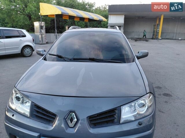Рено Меган, объемом двигателя 1.6 л и пробегом 265 тыс. км за 5700 $, фото 1 на Automoto.ua