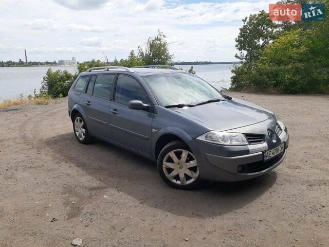 Рено Меган, объемом двигателя 1.6 л и пробегом 215 тыс. км за 5500 $, фото 1 на Automoto.ua