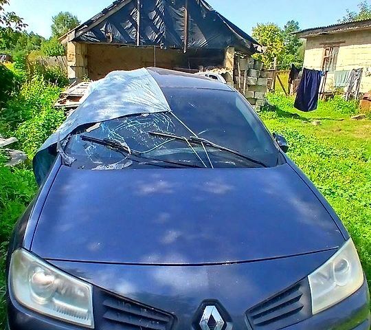 Рено Меган, объемом двигателя 1.6 л и пробегом 314 тыс. км за 2000 $, фото 1 на Automoto.ua