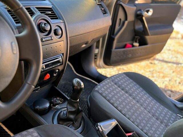 Рено Меган, объемом двигателя 1.6 л и пробегом 209 тыс. км за 5000 $, фото 1 на Automoto.ua