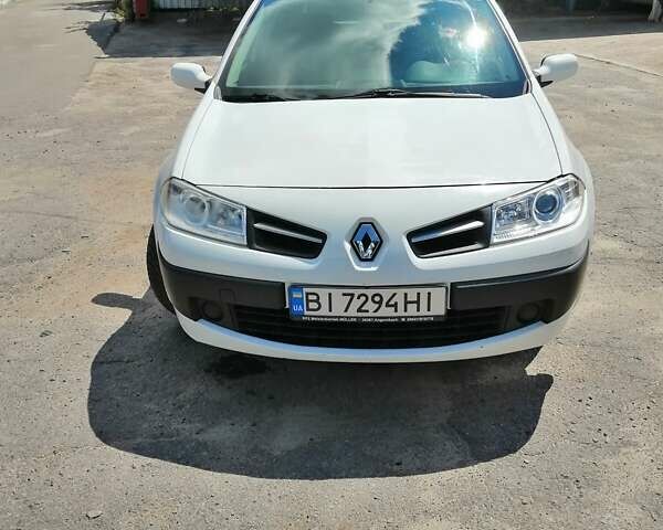 Рено Меган, об'ємом двигуна 1.6 л та пробігом 180 тис. км за 5600 $, фото 1 на Automoto.ua