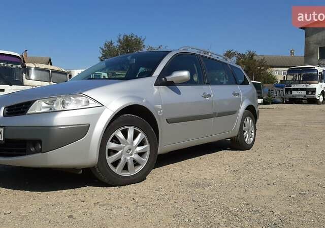Рено Меган, объемом двигателя 1.5 л и пробегом 303 тыс. км за 4800 $, фото 1 на Automoto.ua