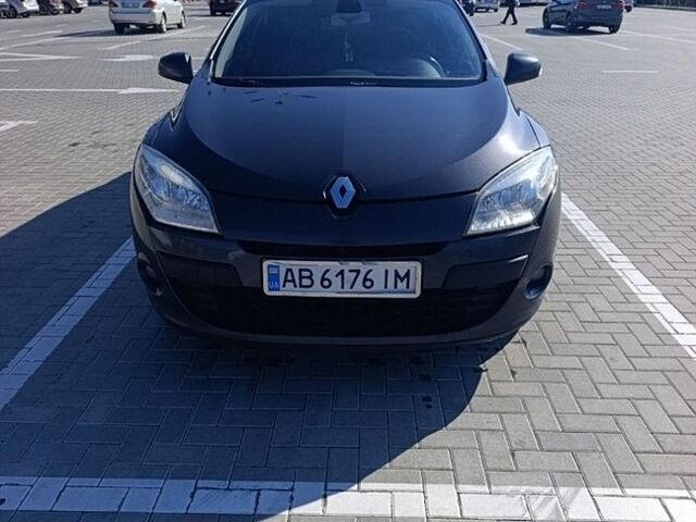 Рено Меган, объемом двигателя 1.5 л и пробегом 281 тыс. км за 5499 $, фото 1 на Automoto.ua