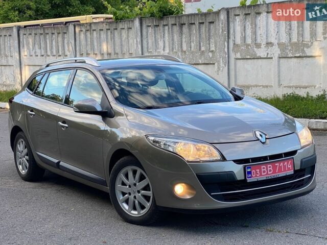 Рено Меган, объемом двигателя 2 л и пробегом 177 тыс. км за 6500 $, фото 1 на Automoto.ua