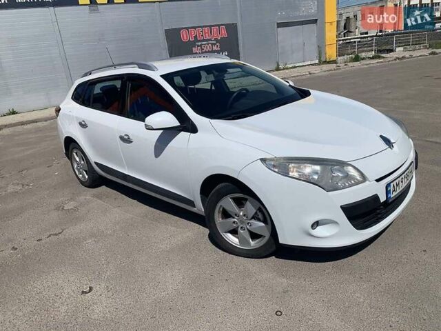 Рено Меган, объемом двигателя 1.4 л и пробегом 193 тыс. км за 6100 $, фото 1 на Automoto.ua