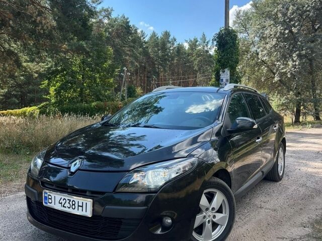 Рено Меган, объемом двигателя 1.5 л и пробегом 240 тыс. км за 6599 $, фото 1 на Automoto.ua