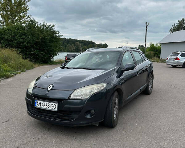 Рено Меган, объемом двигателя 1.6 л и пробегом 208 тыс. км за 7000 $, фото 1 на Automoto.ua