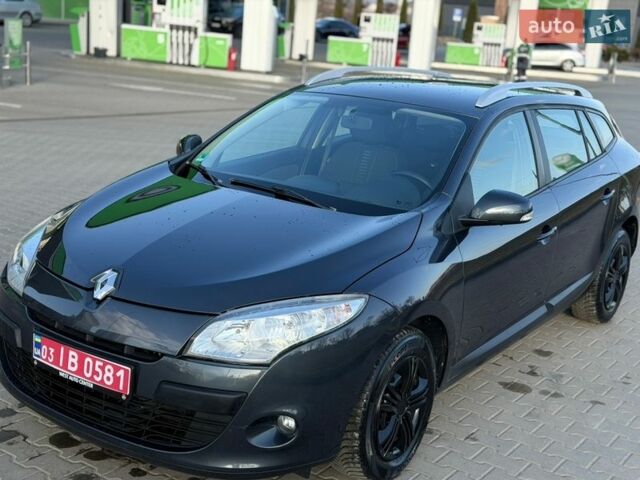 Рено Меган, объемом двигателя 1.6 л и пробегом 177 тыс. км за 6999 $, фото 1 на Automoto.ua