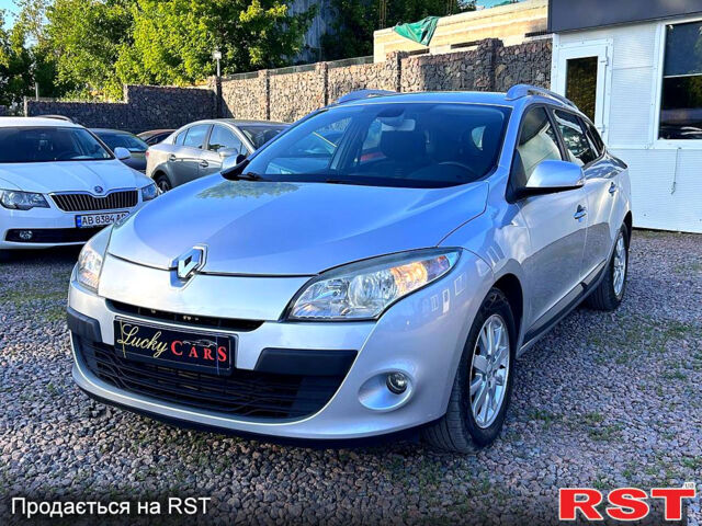 Рено Меган, объемом двигателя 1.5 л и пробегом 200 тыс. км за 7300 $, фото 1 на Automoto.ua