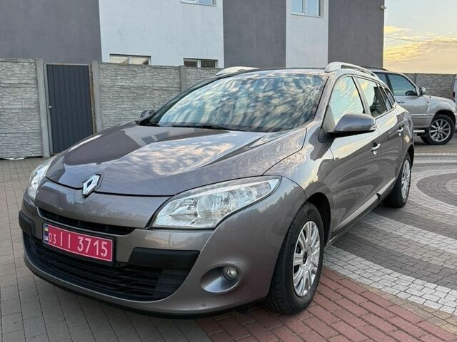 Рено Меган, об'ємом двигуна 1.6 л та пробігом 195 тис. км за 7350 $, фото 1 на Automoto.ua