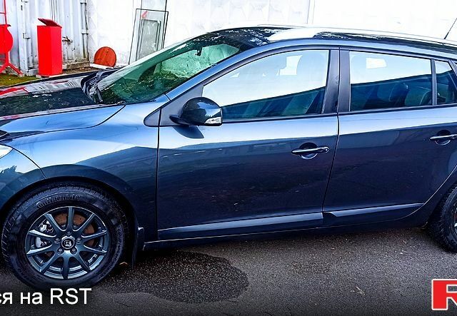 Рено Меган, объемом двигателя 1.6 л и пробегом 205 тыс. км за 7200 $, фото 1 на Automoto.ua