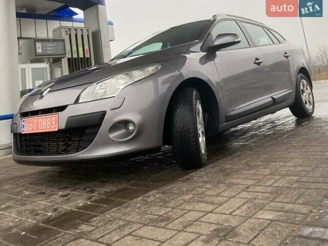 Рено Меган, объемом двигателя 1.9 л и пробегом 247 тыс. км за 6100 $, фото 1 на Automoto.ua