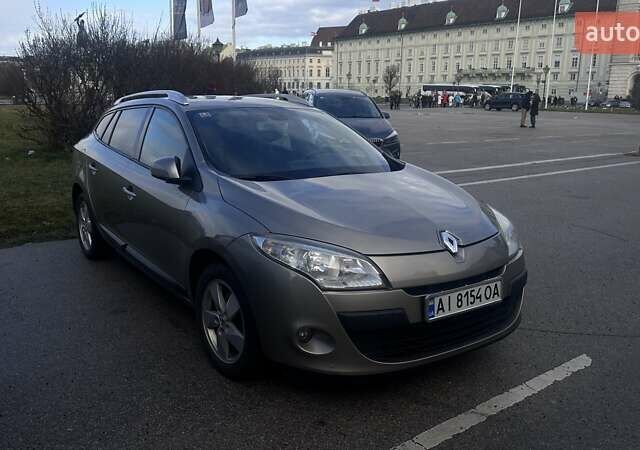 Рено Меган, объемом двигателя 1.5 л и пробегом 260 тыс. км за 7700 $, фото 1 на Automoto.ua