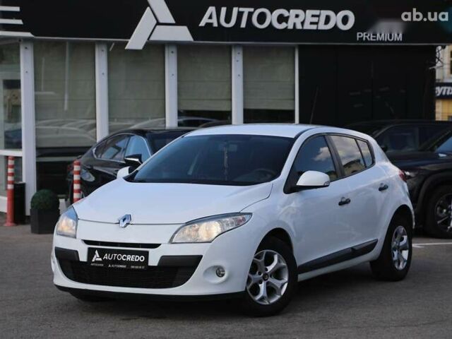 Рено Меган, объемом двигателя 0 л и пробегом 211 тыс. км за 8000 $, фото 1 на Automoto.ua