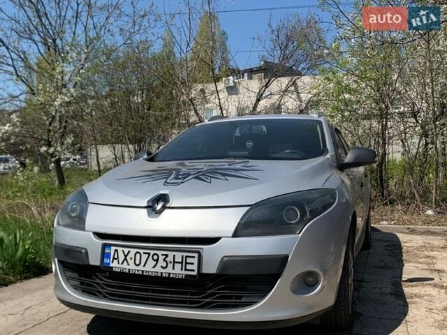 Рено Меган, объемом двигателя 1.46 л и пробегом 370 тыс. км за 8000 $, фото 1 на Automoto.ua