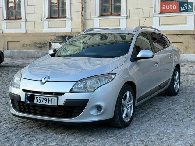 Рено Меган, объемом двигателя 0 л и пробегом 241 тыс. км за 5850 $, фото 1 на Automoto.ua