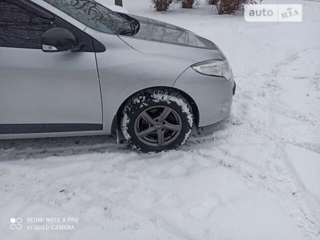 Рено Меган, объемом двигателя 1.46 л и пробегом 180 тыс. км за 8000 $, фото 1 на Automoto.ua