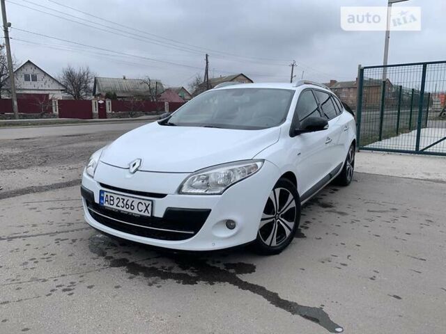 Рено Меган, объемом двигателя 1.46 л и пробегом 300 тыс. км за 8200 $, фото 1 на Automoto.ua