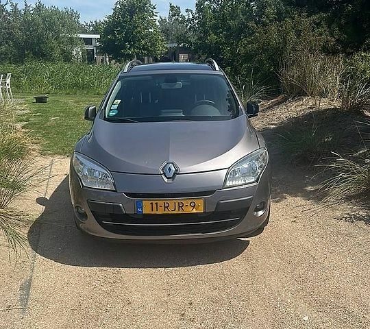 Рено Меган, об'ємом двигуна 1.4 л та пробігом 270 тис. км за 1720 $, фото 1 на Automoto.ua