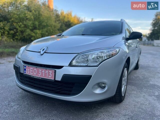 Рено Меган, объемом двигателя 1.5 л и пробегом 184 тыс. км за 7500 $, фото 1 на Automoto.ua