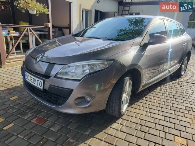 Рено Меган, объемом двигателя 1.5 л и пробегом 320 тыс. км за 4999 $, фото 1 на Automoto.ua