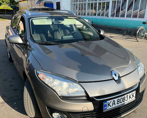 Рено Меган, об'ємом двигуна 1.46 л та пробігом 294 тис. км за 8200 $, фото 1 на Automoto.ua