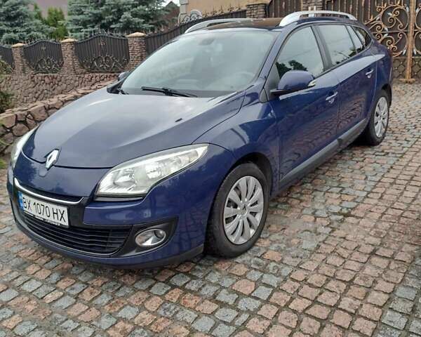 Рено Меган, объемом двигателя 1.46 л и пробегом 243 тыс. км за 8200 $, фото 1 на Automoto.ua