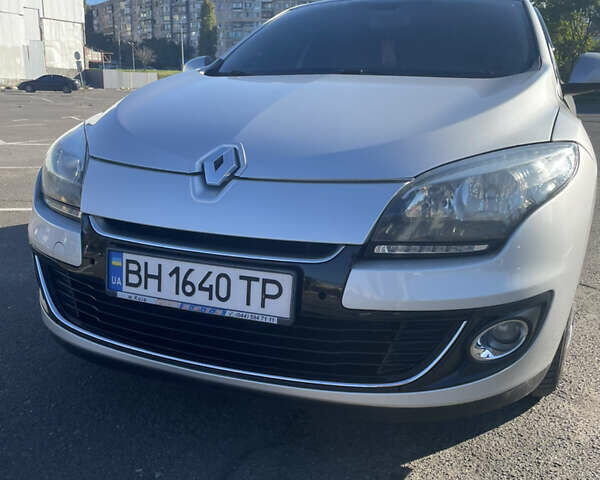 Рено Меган, объемом двигателя 1.5 л и пробегом 307 тыс. км за 6500 $, фото 1 на Automoto.ua