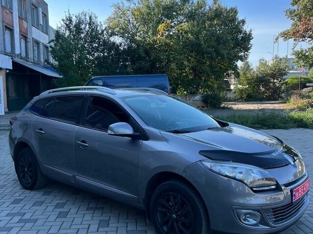 Рено Меган, объемом двигателя 1.5 л и пробегом 274 тыс. км за 5500 $, фото 1 на Automoto.ua
