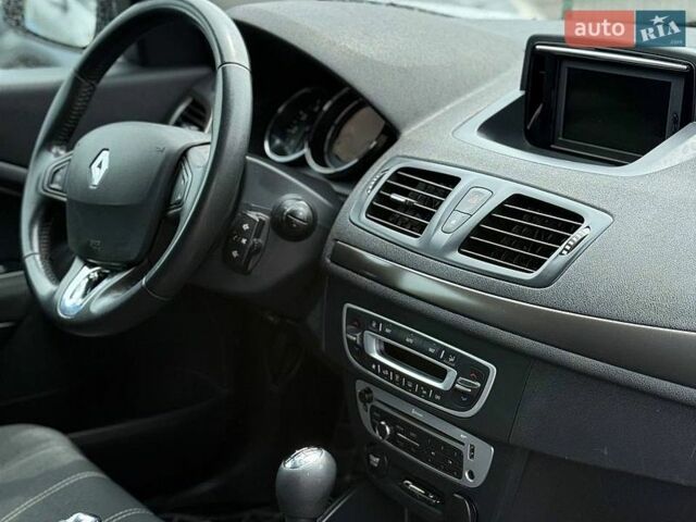 Рено Меган, объемом двигателя 1.5 л и пробегом 216 тыс. км за 8999 $, фото 1 на Automoto.ua