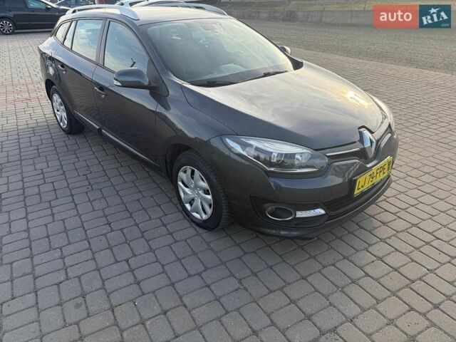 Рено Меган, объемом двигателя 1.6 л и пробегом 182 тыс. км за 7800 $, фото 1 на Automoto.ua