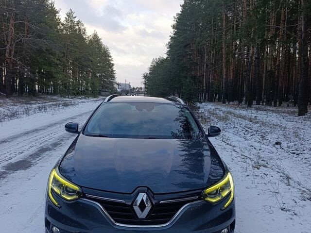 Рено Меган, объемом двигателя 1.5 л и пробегом 234 тыс. км за 11400 $, фото 1 на Automoto.ua