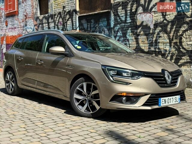 Рено Меган, объемом двигателя 0 л и пробегом 173 тыс. км за 13700 $, фото 1 на Automoto.ua